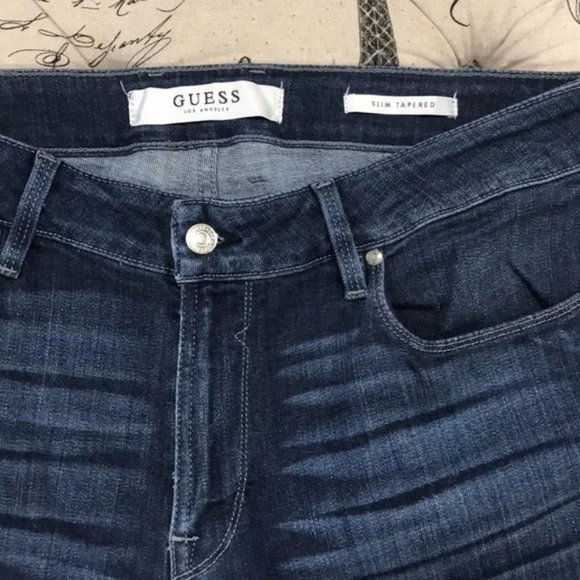 Guess Men's Slim Tapered - Picture 6 of 9